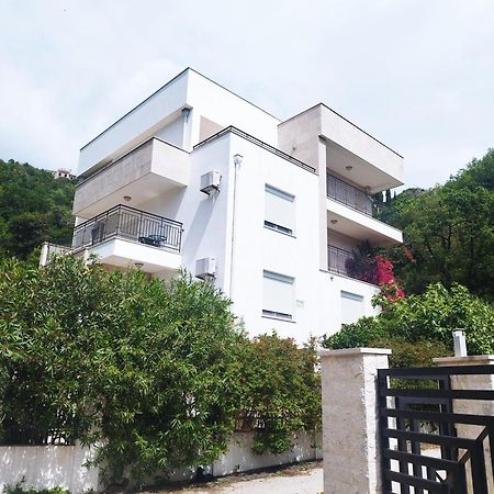 Apartments Villa Simonovic Petrovac Eksteriør bilde
