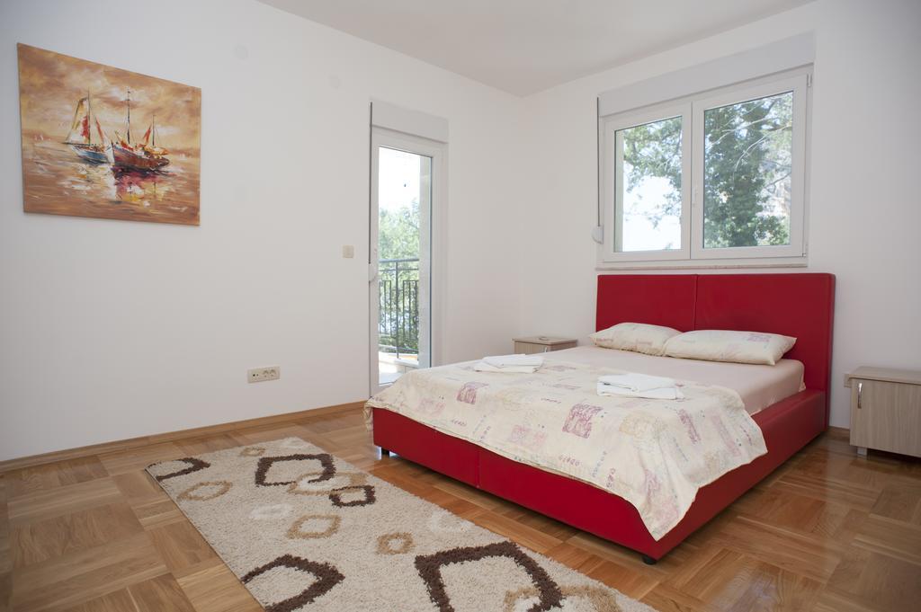 Apartments Villa Simonovic Petrovac Eksteriør bilde