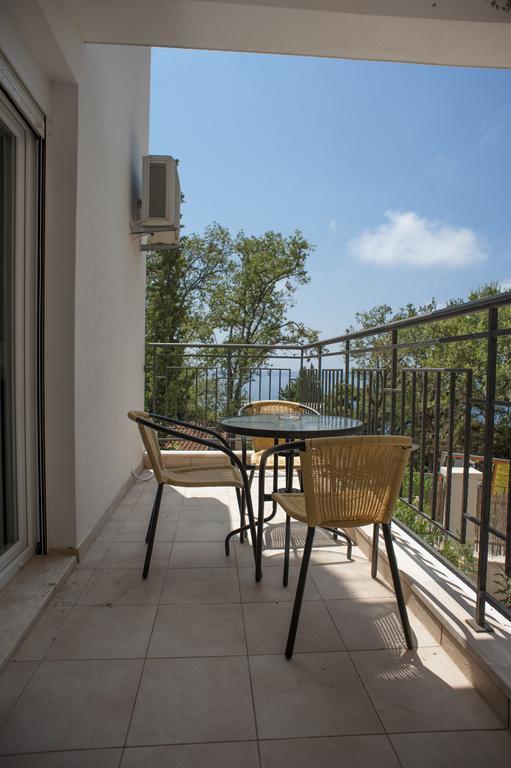 Apartments Villa Simonovic Petrovac Eksteriør bilde