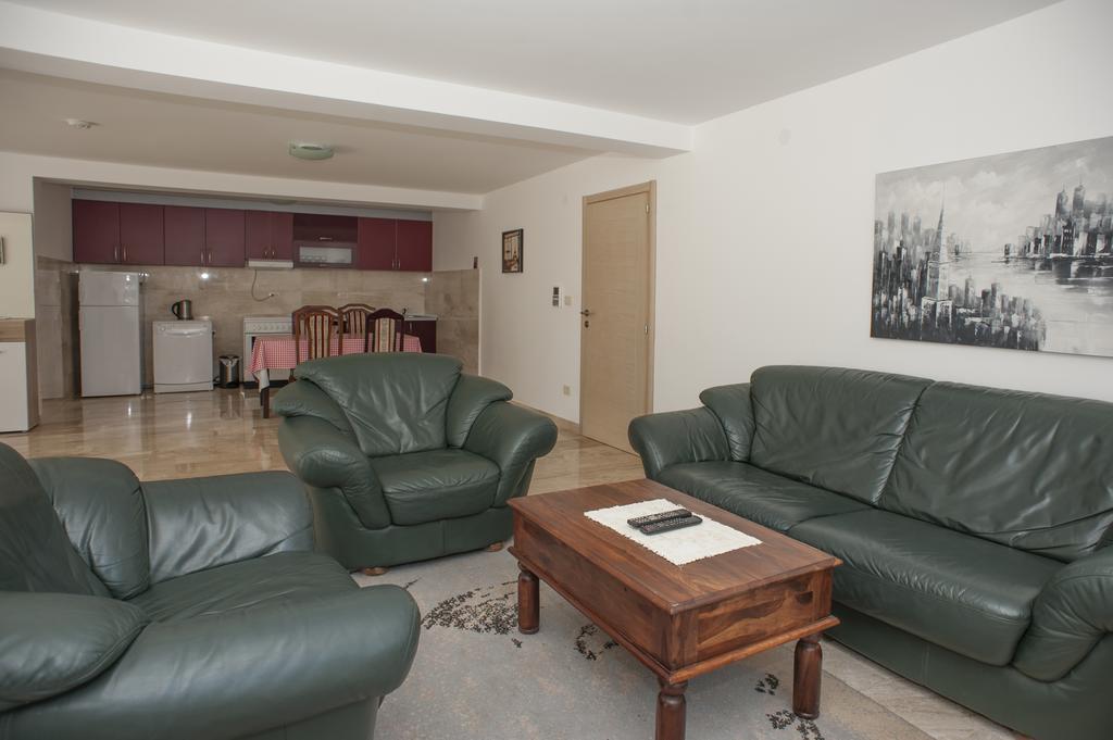 Apartments Villa Simonovic Petrovac Eksteriør bilde
