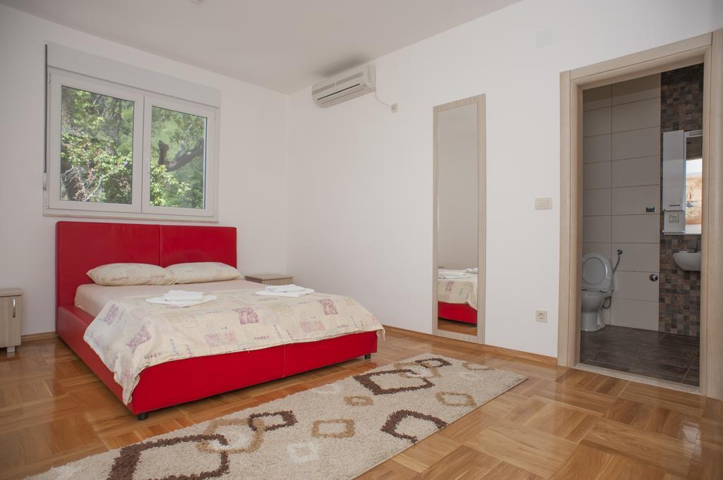 Apartments Villa Simonovic Petrovac Eksteriør bilde
