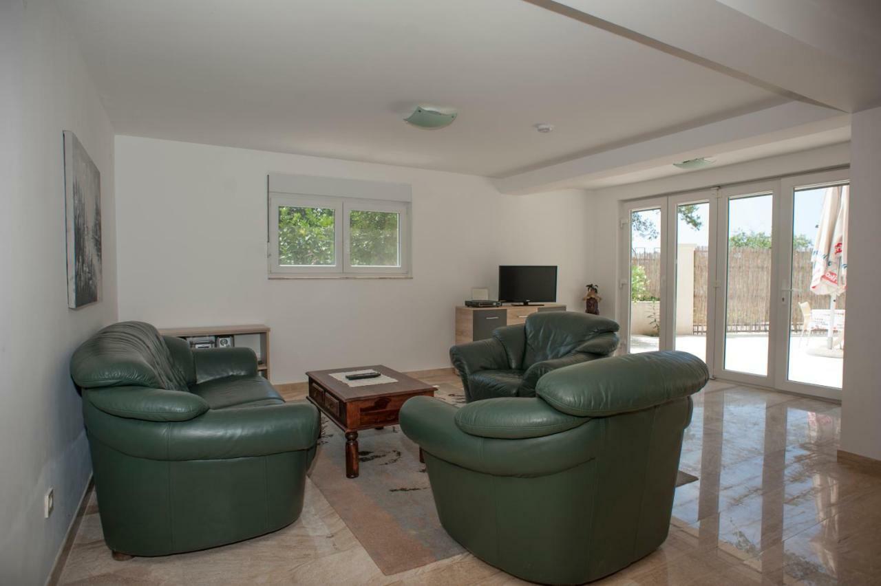 Apartments Villa Simonovic Petrovac Eksteriør bilde