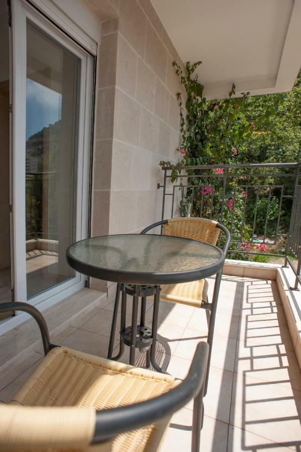 Apartments Villa Simonovic Petrovac Eksteriør bilde